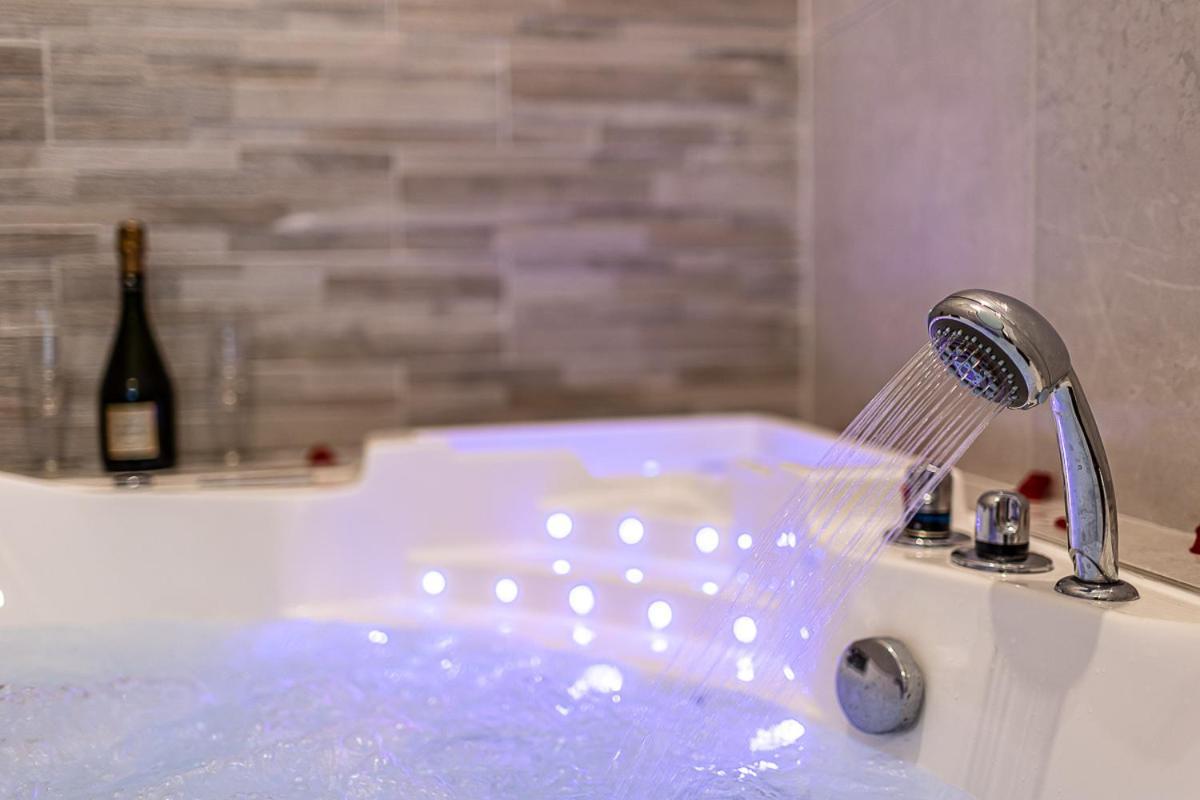 Asnières Havre De Paix Jacuzzi 아파트 외부 사진