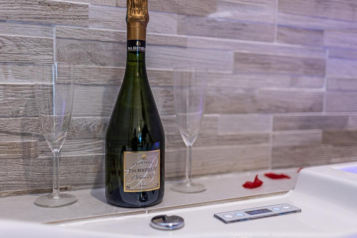 Asnières Havre De Paix Jacuzzi 아파트 외부 사진